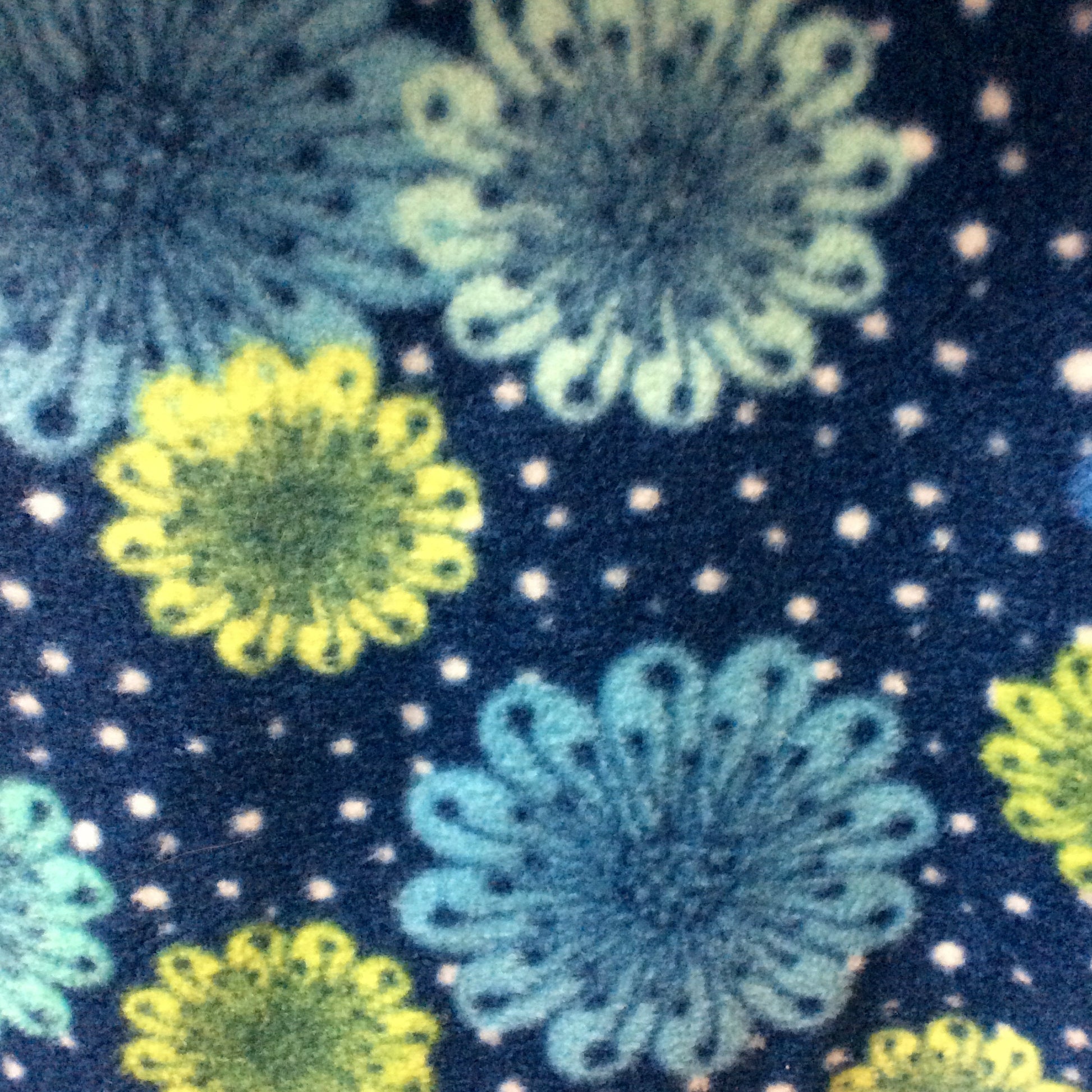 Blanket : Blue & Green Dots & Flowers (For Dogs & People!) - LEAGUE OF CRAFTY CANINES